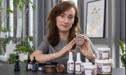 W Jasionce powstają naturalne kosmetyki z podkarpackich ziół