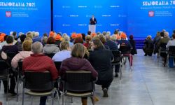 Premier do seniorów: jesteście potrzebni naszemu całemu społeczeństwu