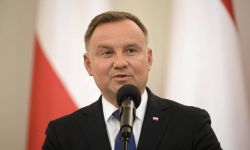 Prezydent: jeżeli ktokolwiek narusza prawo europejskie to są to instytucje europejskie