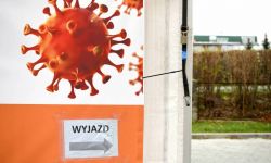 MZ: 1 527 nowych zakażeń koronawirusem, zmarło 5 osób z COVID-19