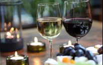 Sztuka wznoszenia toastów