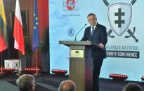 Prezydent w Wilnie: widmo konfliktu zbrojnego powróciło do naszej części Europy