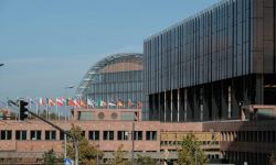 TSUE: Polska musi zapłacić KE karę 1 mln euro dziennie dotyczącą Izby Dyscyplinarnej SN