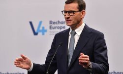 Morawiecki: spójność V4 i wola współpraca z takimi partnerami jak Korea stanowi o naszej sile