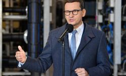 Premier: Polska zakontraktowała leki na COVID-19 - czekamy na zatwierdzenie przez EMA