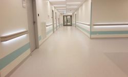 Trwałe i skuteczne systemy zabezpieczeń ścian, narożników i drzwi