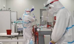 MZ: 7316 nowych zakażeń koronawirusem, zmarły 3 osoby z COVID-19