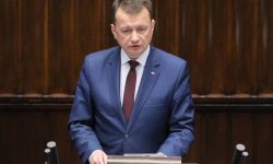 Szef MON: sytuacja na granicy z Białorusią to najpoważniejszy od dekad test dla polskich służb