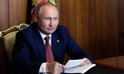 Putin: UE powinna rozmawiać z Mińskiem o kryzysie na granicy