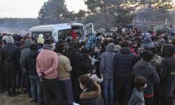 Media niezależne: nowa kolumna migrantów zmierza ku granicy z Polską