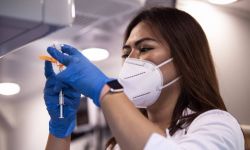 USA: podano już blisko 450 mln dawek szczepionki przeciwko Covid-19