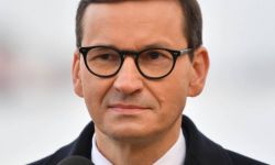 Premier: chcemy z opozycją przedyskutować model dla osób niezaszczepionych