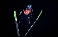PŚ w skokach - Stoch ósmy w Ruce, wygrał Kobayashi