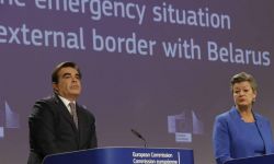 KE proponuje środki dot. migracji i azylu w reakcji na sytuację na granicy UE z Białorusią