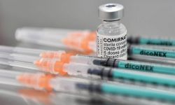 Ponad 3,2 mln osób w Polsce przyjęło dawkę przypominającą szczepionki przeciw COVID-19