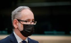Niedzielski: nie ma jednolitego stanowiska ws. skrócenia okresu ważności certyfikatów Covid