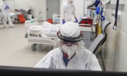 Resort Zdrowia: 23 764 nowe zakażenia koronawirusem, zmarło 486 osób z COVID-19