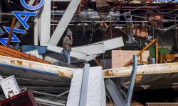 USA: w ponad 30 tornadach zginęło co najmniej 79 osób