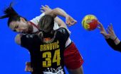 MŚ piłkarek ręcznych - Polska - Czarnogóra 33:28
