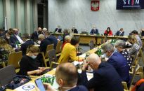 Sejm: 5 stycznia wysłuchanie publiczne projektu o weryfikacji covidowej