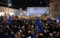 Demonstranci pod Pałacem Prezydenckim: 