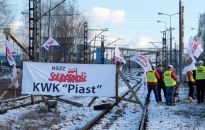 Śląskie: związkowcy kontynuują blokadę wysyłki węgla z części kopalń PGG
