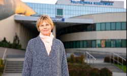 Od Rzeszowa i lotów na "Antku" do kapitana w Dreamlinerze