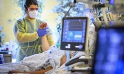 WHO: 9,5 mln zakażeń Covid-19 w ubiegłym tygodniu; wariant Omikron opanował świat