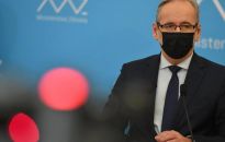 Niedzielski: 11,4 tys. nowych zakażeń koronawirusem, zmarły 493 osoby z COVID-19