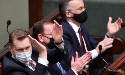 Sejm uchwalił nowelizację ustawy Prawo oświatowe wzmacniającą rolę kuratora oświaty
