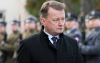 Szef MON: Uspokajam, nie wyciekły żadne tajne informacje, a Polska jest bezpieczna