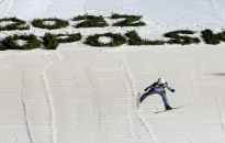 PŚ w skokach - Żyła 17. w Zakopanem, zwycięstwo Lindvika