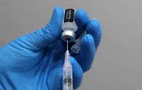 CDC: trzecia dawka szczepionki Moderny lub Pfizera oferuje silną ochronę przeciwko wariantowi Omikron