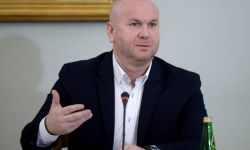 Były szef CBA zawiadomił prokuraturę ws. włamania na jego telefon komórkowy