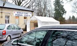 MZ: 51 695 nowych zakażeń koronawirusem; zmarło 231 osób z COVID-19