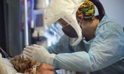 Koronawirus zabił już 900 tys. Amerykanów