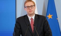 Müller: premier Morawiecki odwołał wiceministra finansów Jana Sarnowskiego