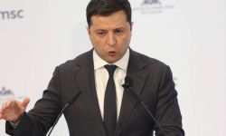 Zełenski: kiedy zaczną się bombardowania będzie za późno, by nakładać sankcje