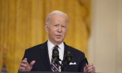 Biden ogłosił sankcje na dwa banki i obrót rosyjskim długiem; wyśle siły do państw bałtyckich