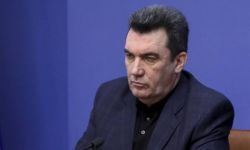 Ukraina: Rada bezpieczeństwa rekomenduje wprowadzenie stanu nadzwyczajnego w kraju