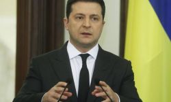 Ukraina: prezydent ogłasza stan wojenny w całym kraju