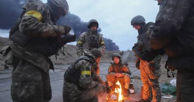 Ukraina: rosyjskie uderzenie na Kijów, pożar w dzielnicy Trojeszczyna, słychać było wybuchy