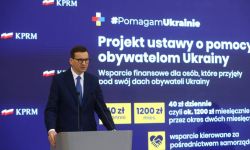 Morawiecki o projekcie dot. uchodźców: ma za zadanie zaproponować coś w rodzaju namiastki normalnego życia