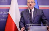 Szef MSZ: wszyscy cudzoziemcy przekraczający polsko-ukraińską granicę są przyjmowani w Polsce