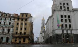 Ukraiński sztab generalny: siły ukraińskie bronią Charkowa, Ochtyrki i Mariupola