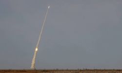 CNN: Państwa NATO wysłały na Ukrainę systemy przeciwlotnicze, w tym S-300