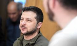 Zełenski: nadszedł czas na konstruktywne rozmowy z Moskwą