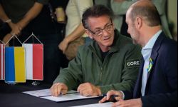 Sean Penn w Rzeszowie. Pomoc dla Ukrainy i wolontariuszy