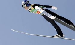 PŚ w skokach: Kula dla Kobayashiego, Lindvik wygrał ostatni konkurs, Kubacki 9.