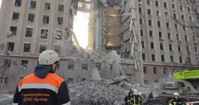 Ukraina: liczba ofiar ostrzału rakietowego siedziby władz obwodowych w Mikołajowie wzrosła do 12